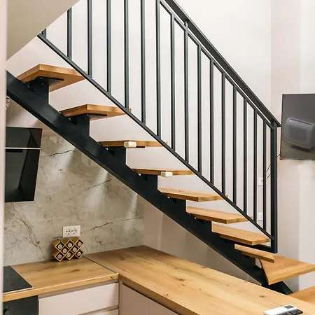 Bluewave Duplex Apartment