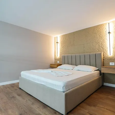 Bluewave Duplex Apartment Sarandë