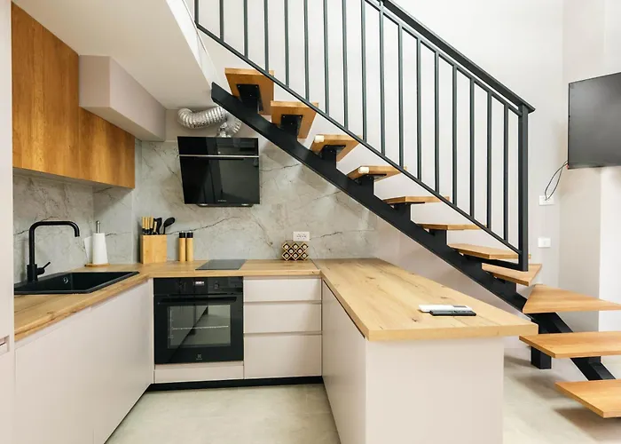 Bluewave Duplex Apartment