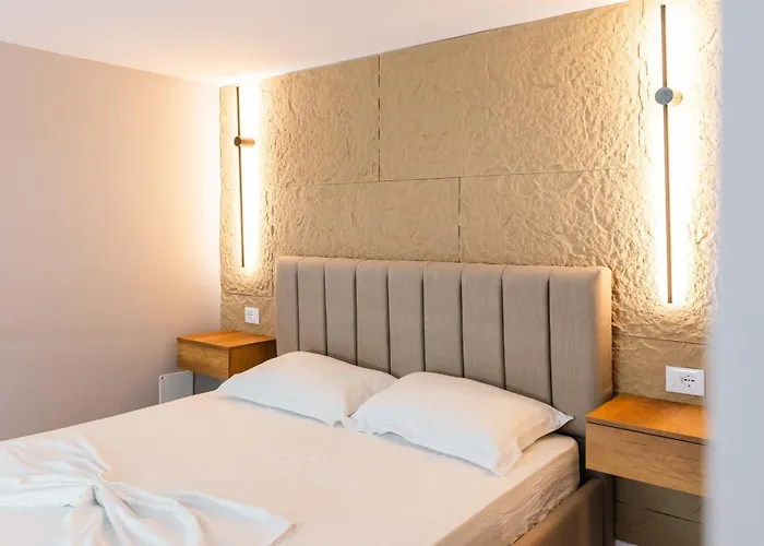 Bluewave Duplex Apartment *